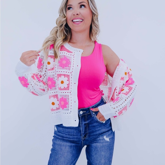 Pink fuchsia Crochet Knit lace button boho embroidered cardigan bohemian sweater - Picture 6 of 17